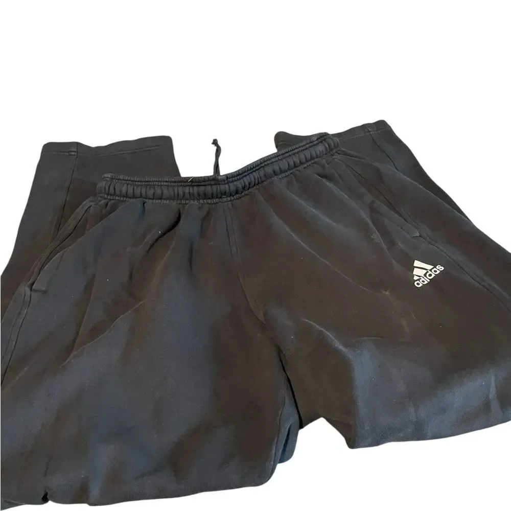 Reebok size large Black Athletic Pants excellent draw string 2 front pockets